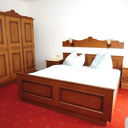 Bed and Breakfast Buttermilchalm 3*